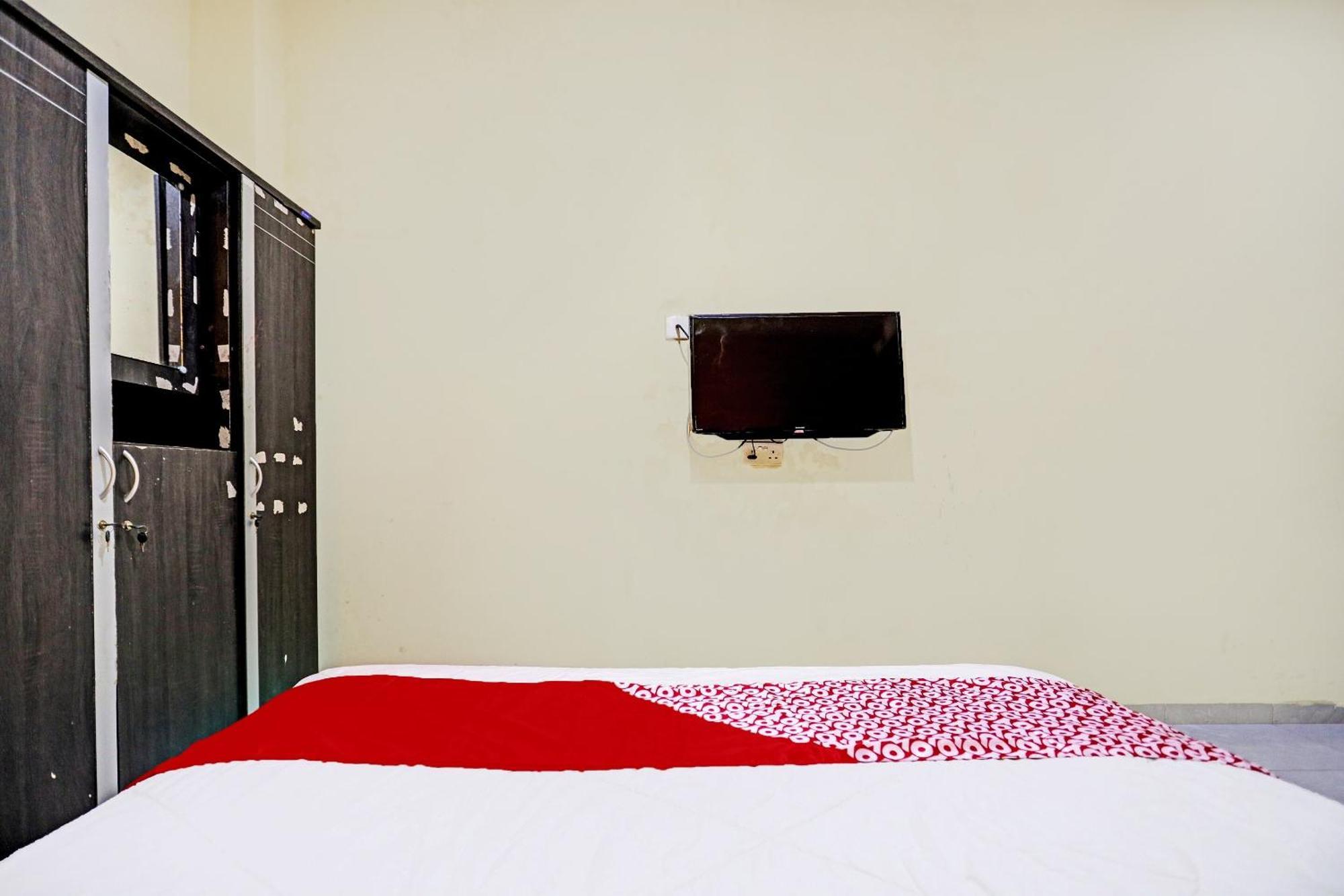 Oyo 92322 Hasan House Syariahnearpelabuhan Feri Harbor Bay Нагоя Экстерьер фото